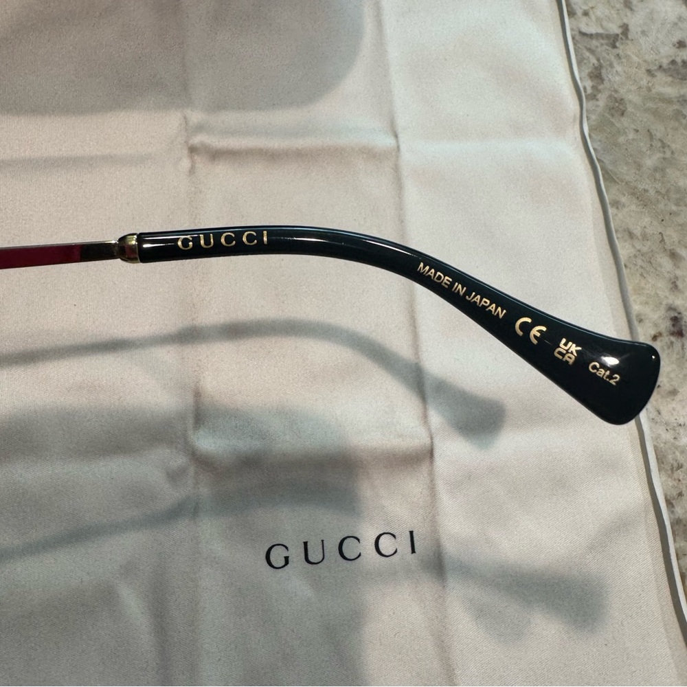 Gucci GG1142S Gold and Black Round Sunglasses women GG - Picture 11 of 16